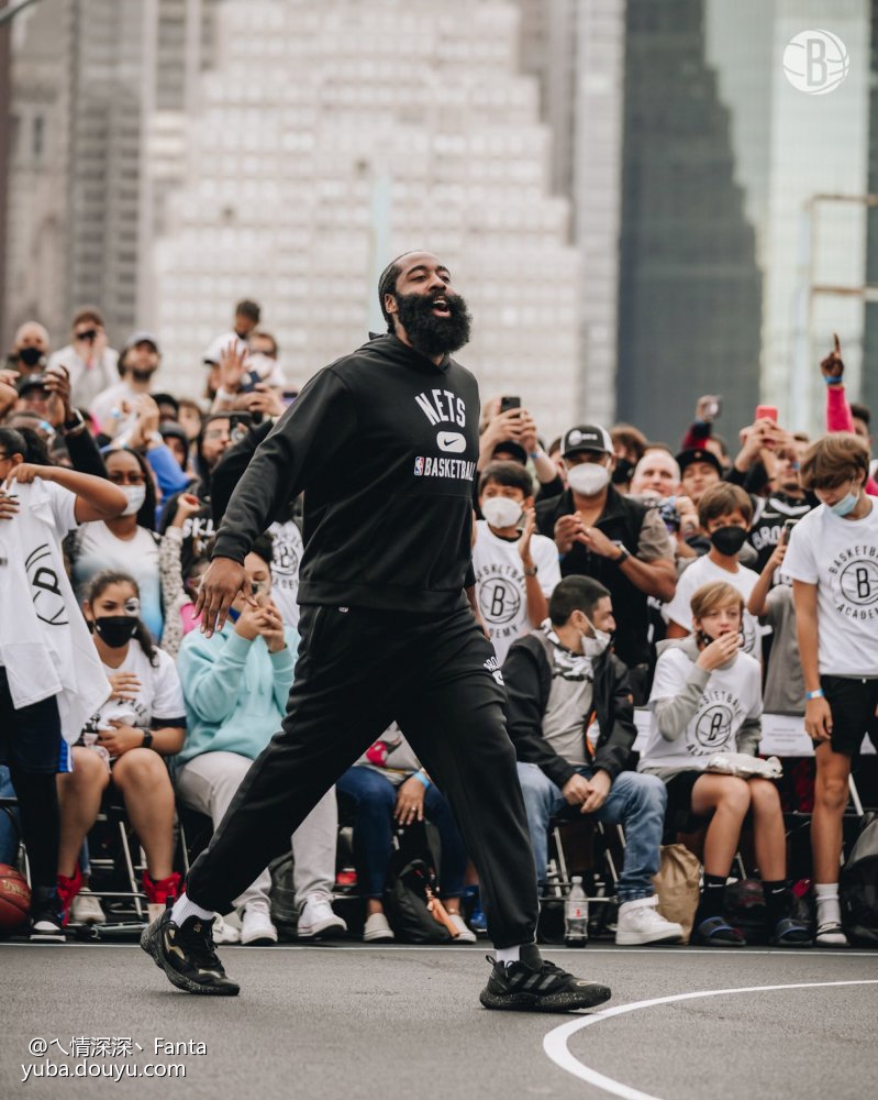 关于本菲卡训练开放日，窗口期远射贴柱引欢呼，CBA常规赛在即，数据趋势出现新变化的信息