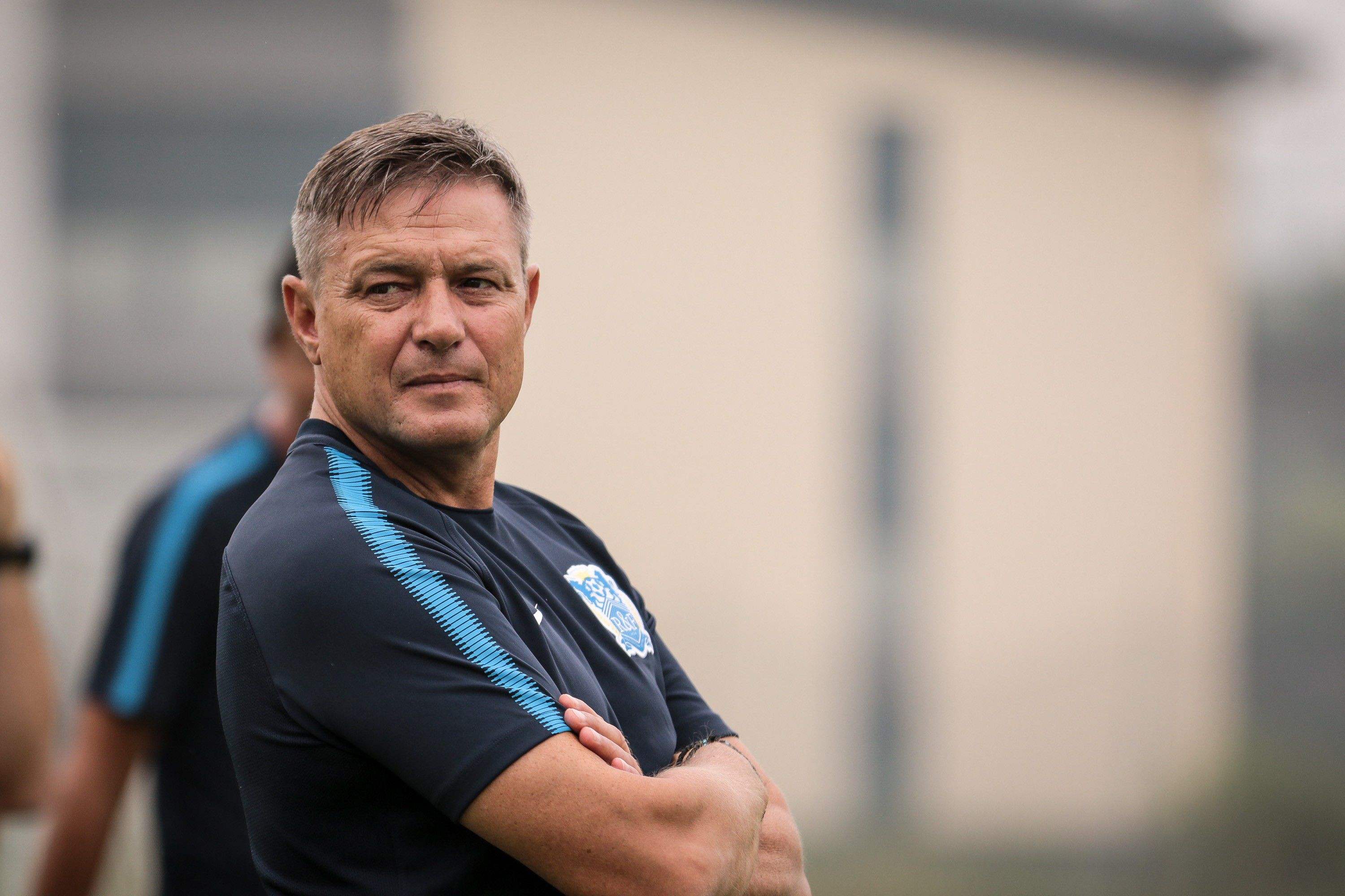 关于今晨斯图加特备战足总杯；防线松动细节曝光；管理层满意；数据趋势出现新变化的信息